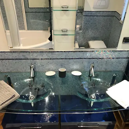 La Casa Di Chicco Apartment *